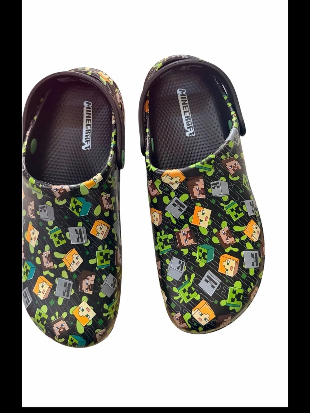 Minecraft AVA Clog Slip-On Shoes size 4 boys